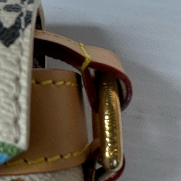 COPY - Louis Vuitton x Tyler The Creator wearable envelope wallet - Picture 7 of 8